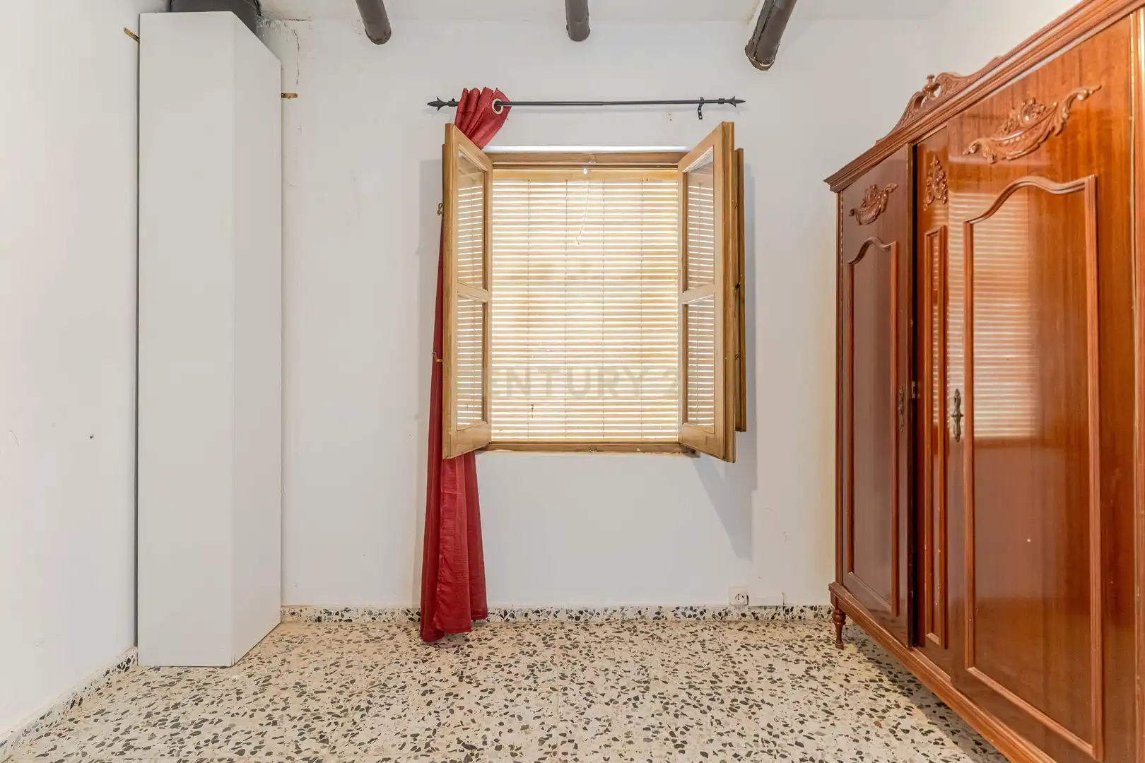 Vista exterior de Casa o xalet en venda en El Pinar amb Balcó