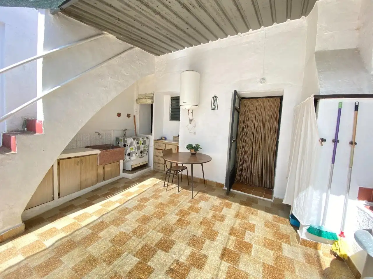 Cuina de Casa o xalet en venda en Vilamarxant amb Jardí privat, Terrassa i Traster