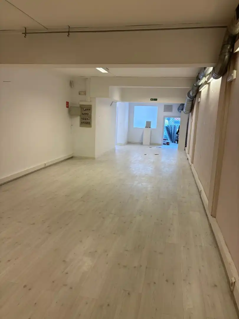 Business premises for sale in Eixample, imagen 17