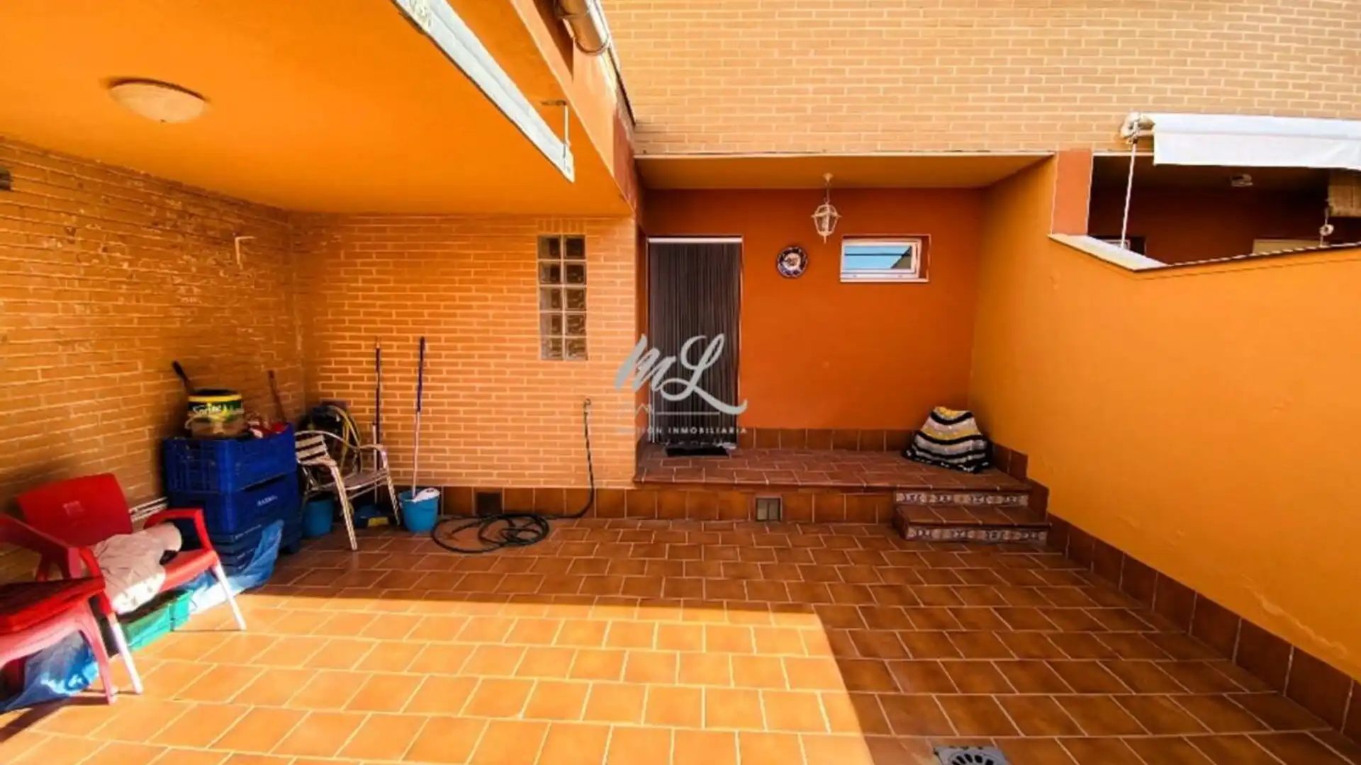 Casa adosada en venda en Polán amb Aire condicionat, Calefacció i Moblat