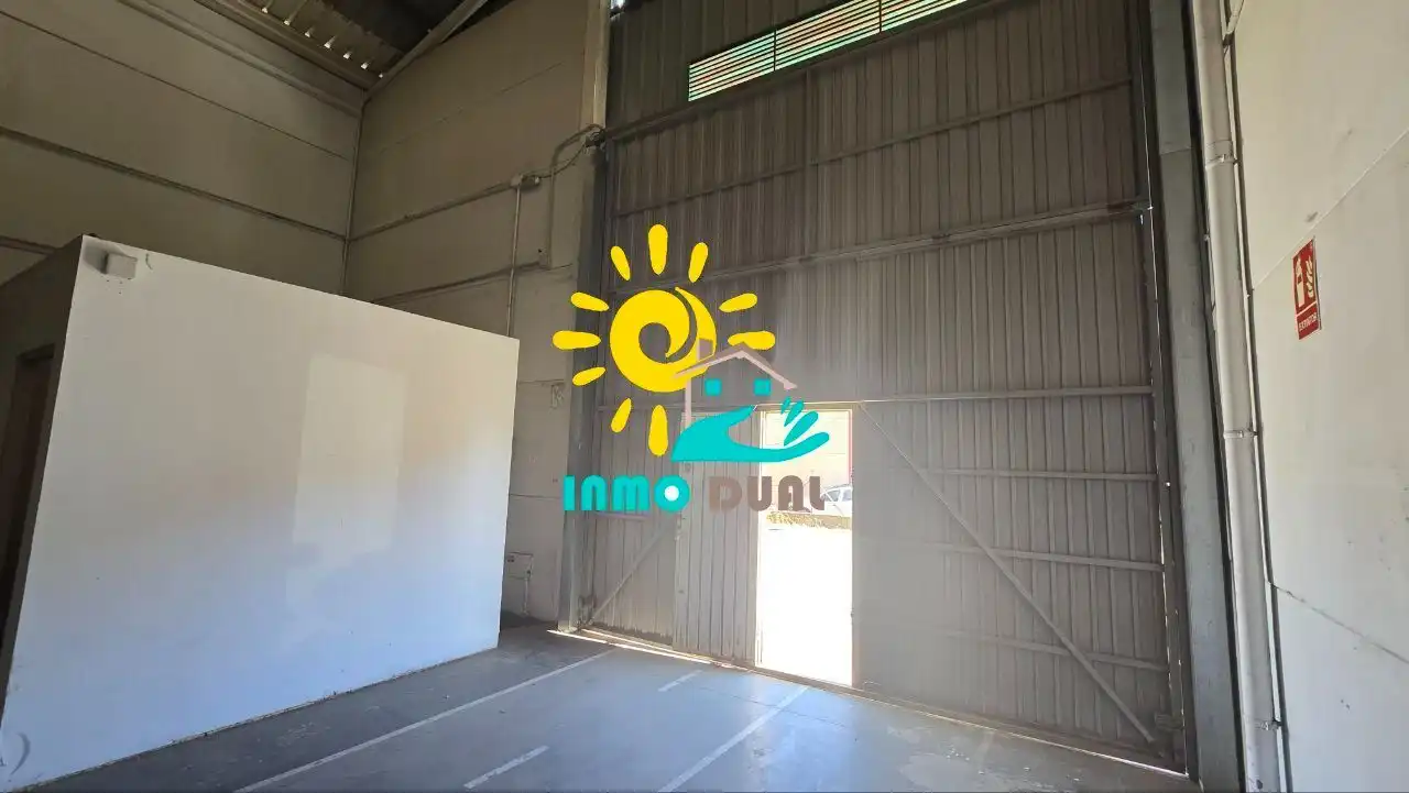 Nave industrial de alquiler en Badajoz