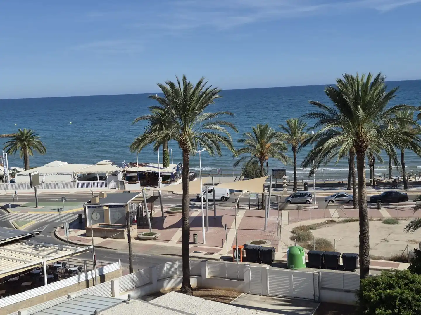 Apartment with lift to rent in Palmeral