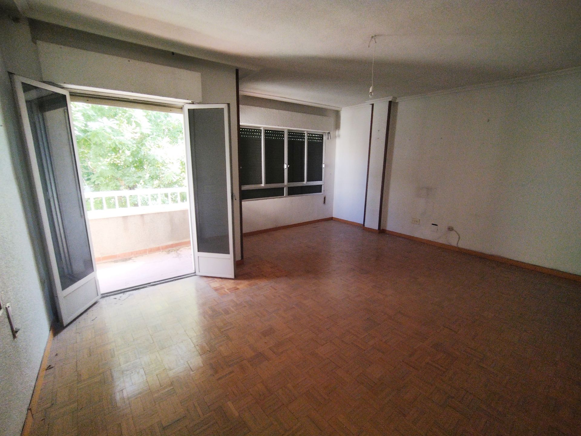 Sala d'estar de Pis en venda en  Jaén Capital amb Aire condicionat, Terrassa i Traster