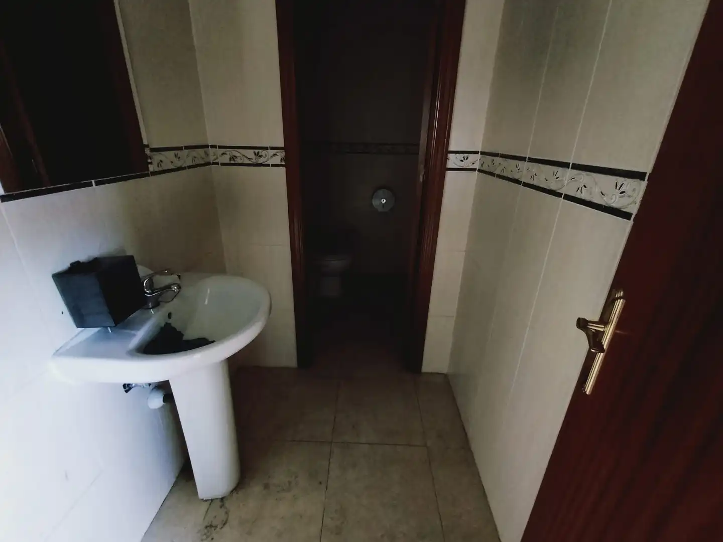 Baño de Nave industrial en venta en San Martín de la Vega