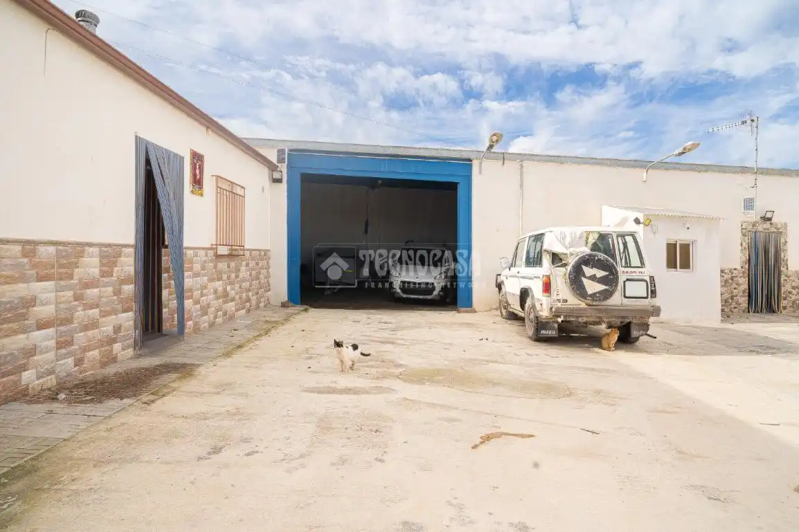 Exterior view of Country homes for sale in Jódar  with Air Conditioner and Heating