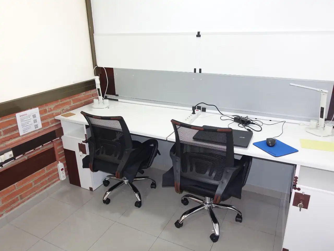 Büro zur Miete in Barcelona mit Klimaanlage, Heizung und Möbliert