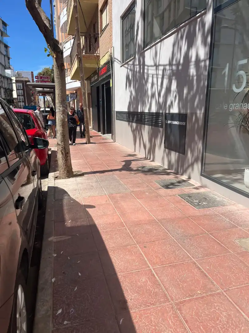 Vista exterior de Pis en venda en Almería amb Aire condicionat, Calefacció i Parquet