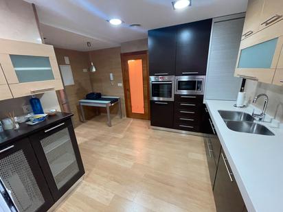 Kitchen of Flat for sale in  Jaén Capital  with Air Conditioner, Heating and Storage room