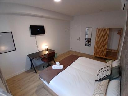 Bedroom of Flat to share in Málaga Capital  with Air Conditioner, Furnished and Washing machine