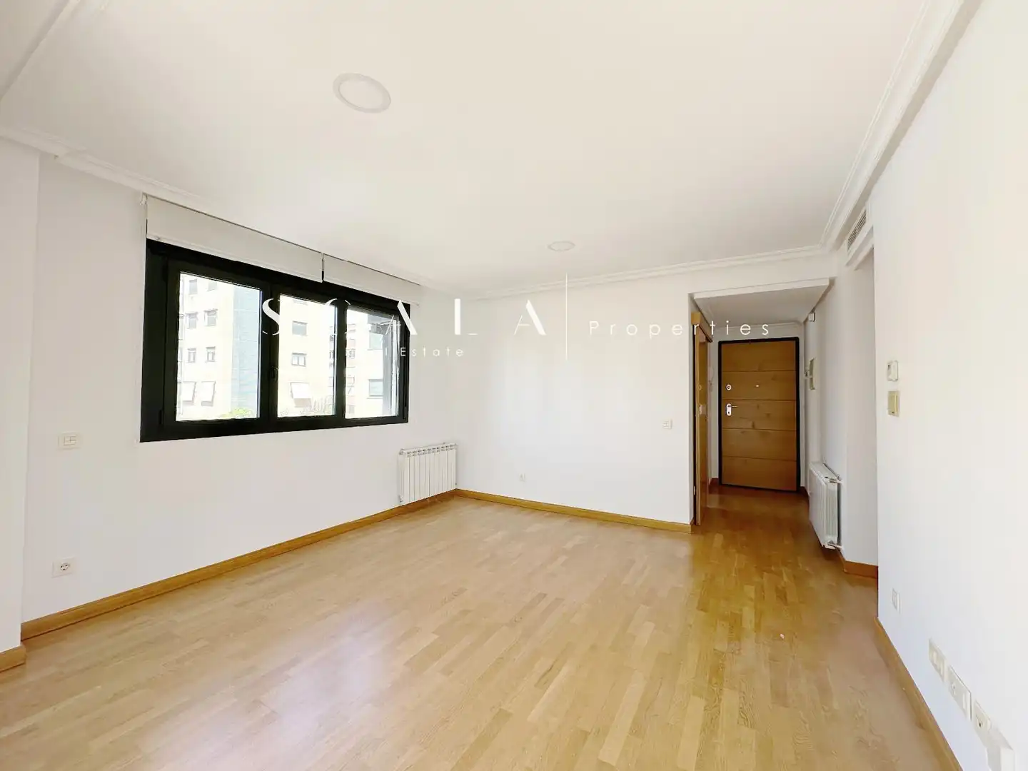 Schlafzimmer von Wohnung zur Miete in Madrid mit Klimaanlage, Heizung und Parkett