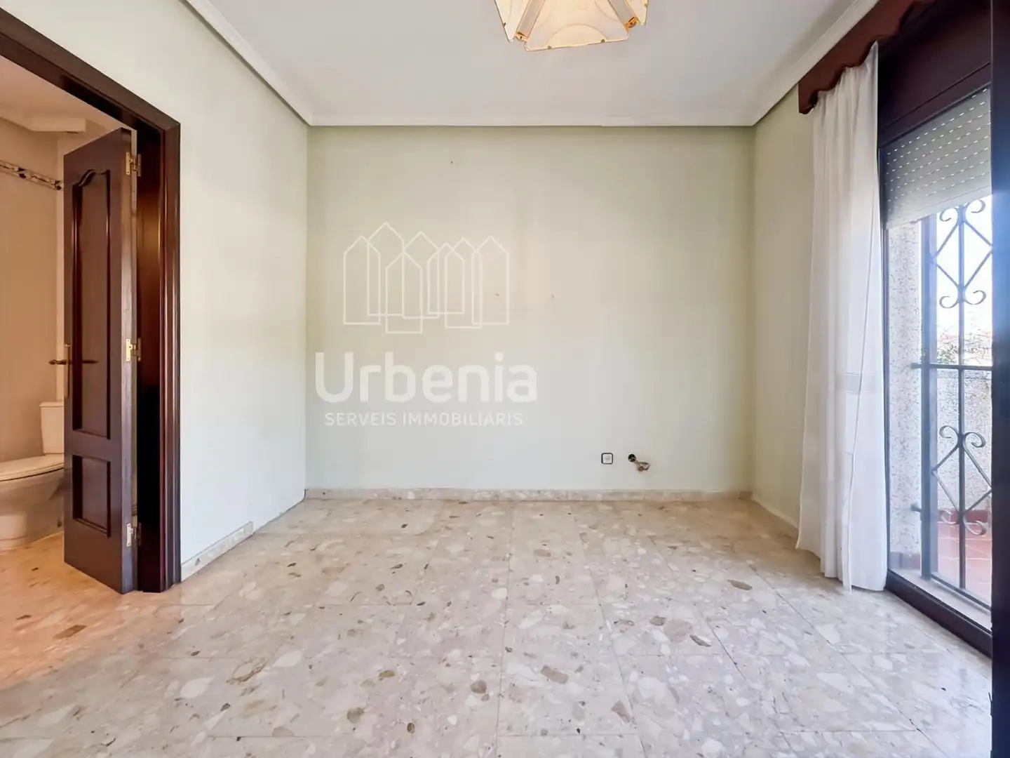 Casa o chalet en venta en Arenys de Mar con Calefacción, Terraza y Trastero