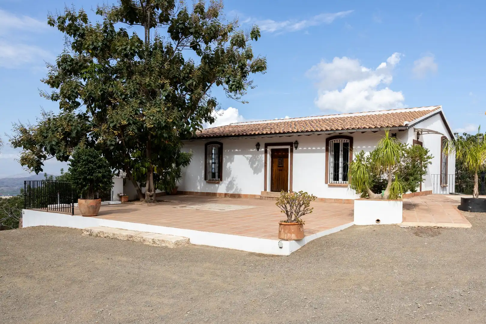 Vista exterior de Finca rústica en venda en Málaga amb Terrassa