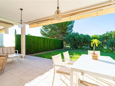 Adosado con balcón en venta en Cala Vinyes