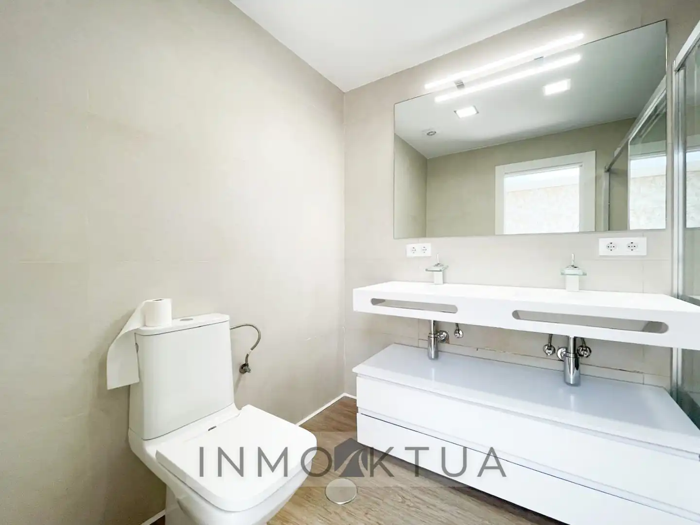 Bathroom of Detached homes for sale in Jerez de la Frontera  with Air Conditioner, Private garden and Terrace
