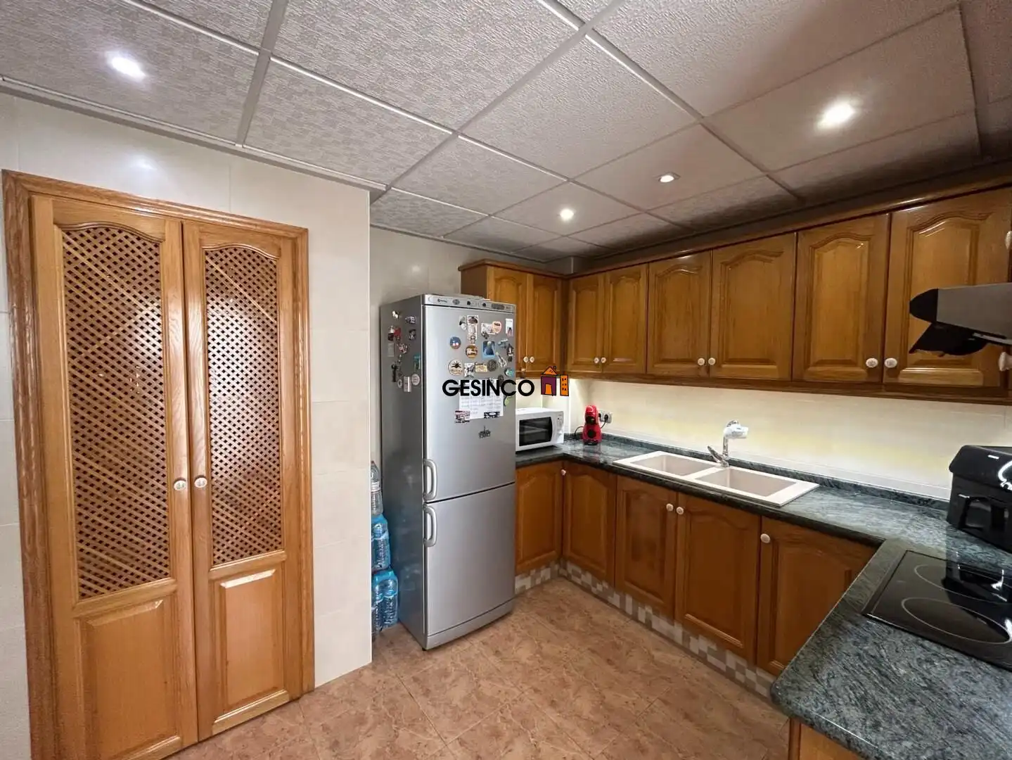 Küche von Wohnung zum Verkauf in La Llosa de Ranes mit Klimaanlage, Abstellraum und Balkon