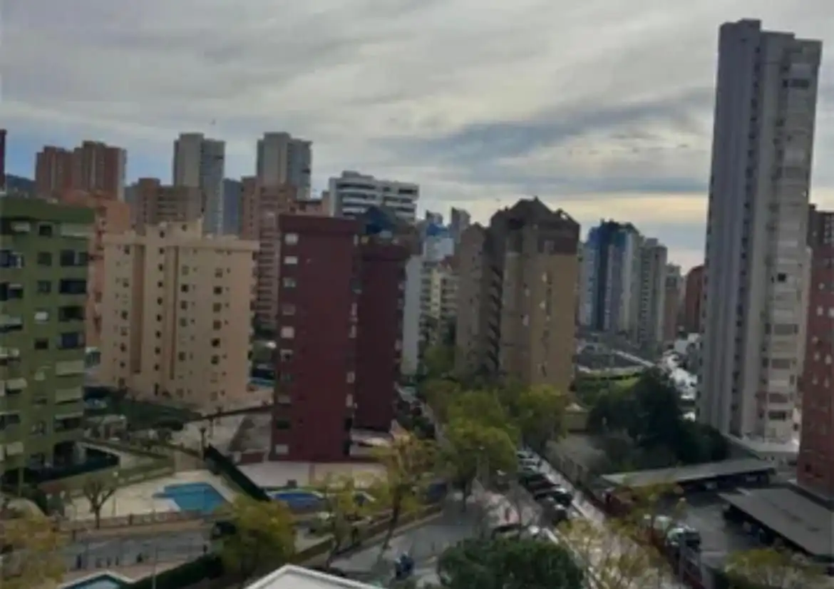 Vista exterior de Apartamento en venta en Benidorm con Terraza y Piscina comunitaria