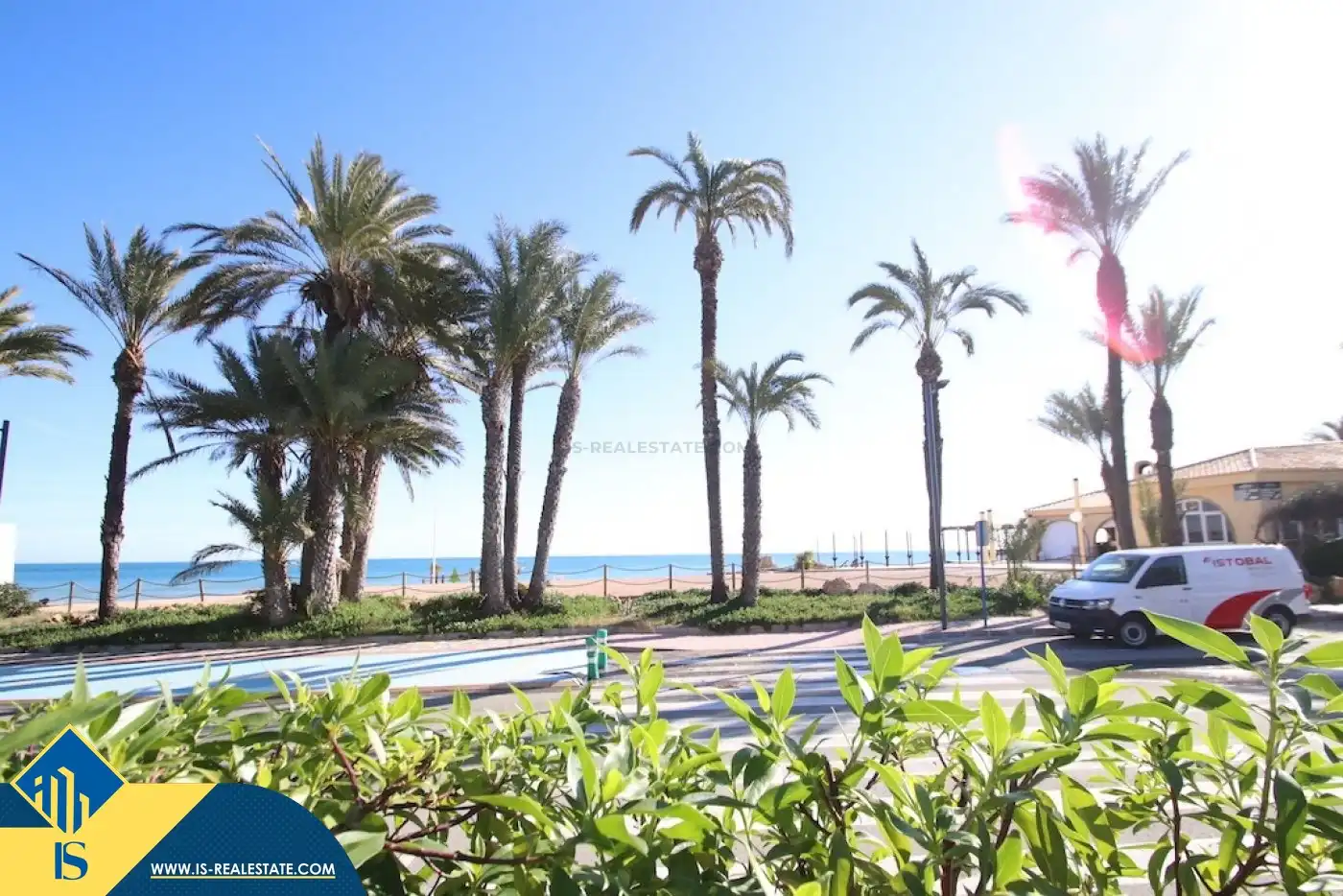 Vista exterior de Casa o xalet de lloguer en Orihuela amb Aire condicionat, Terrassa i Moblat