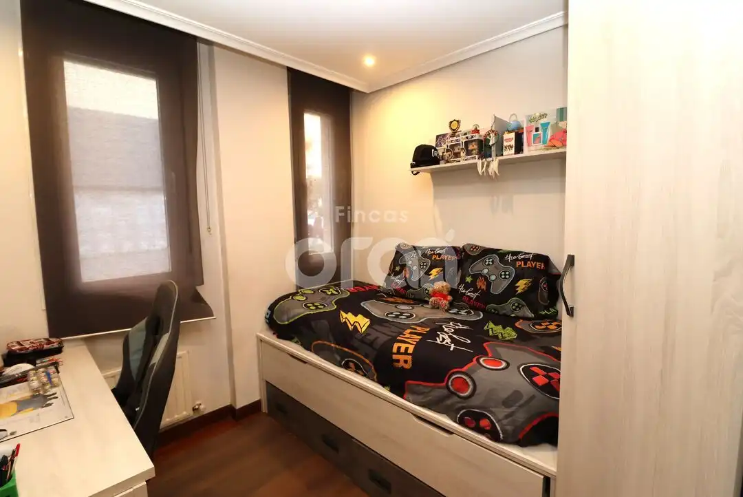 Habitación de Piso en venta en Portugalete con Calefacción y Trastero