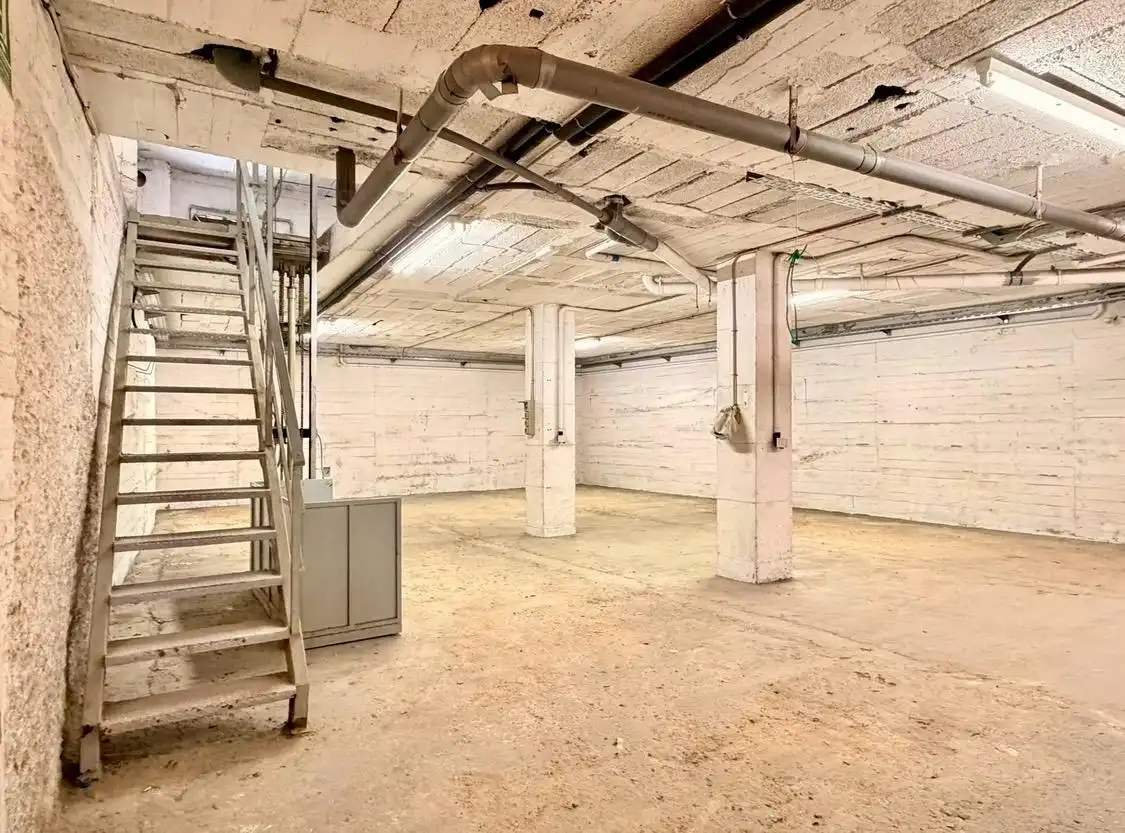 Business premises for sale in Carrer Carrer Hospital, imagen 17
