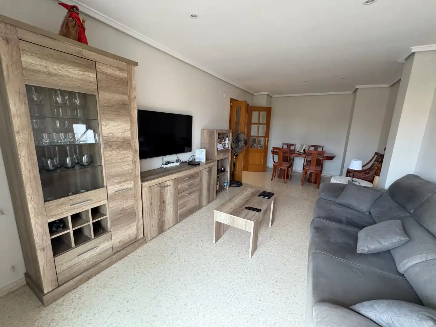 Piso con ascensor en venta en Av arquitecto Alfredo Simón 6