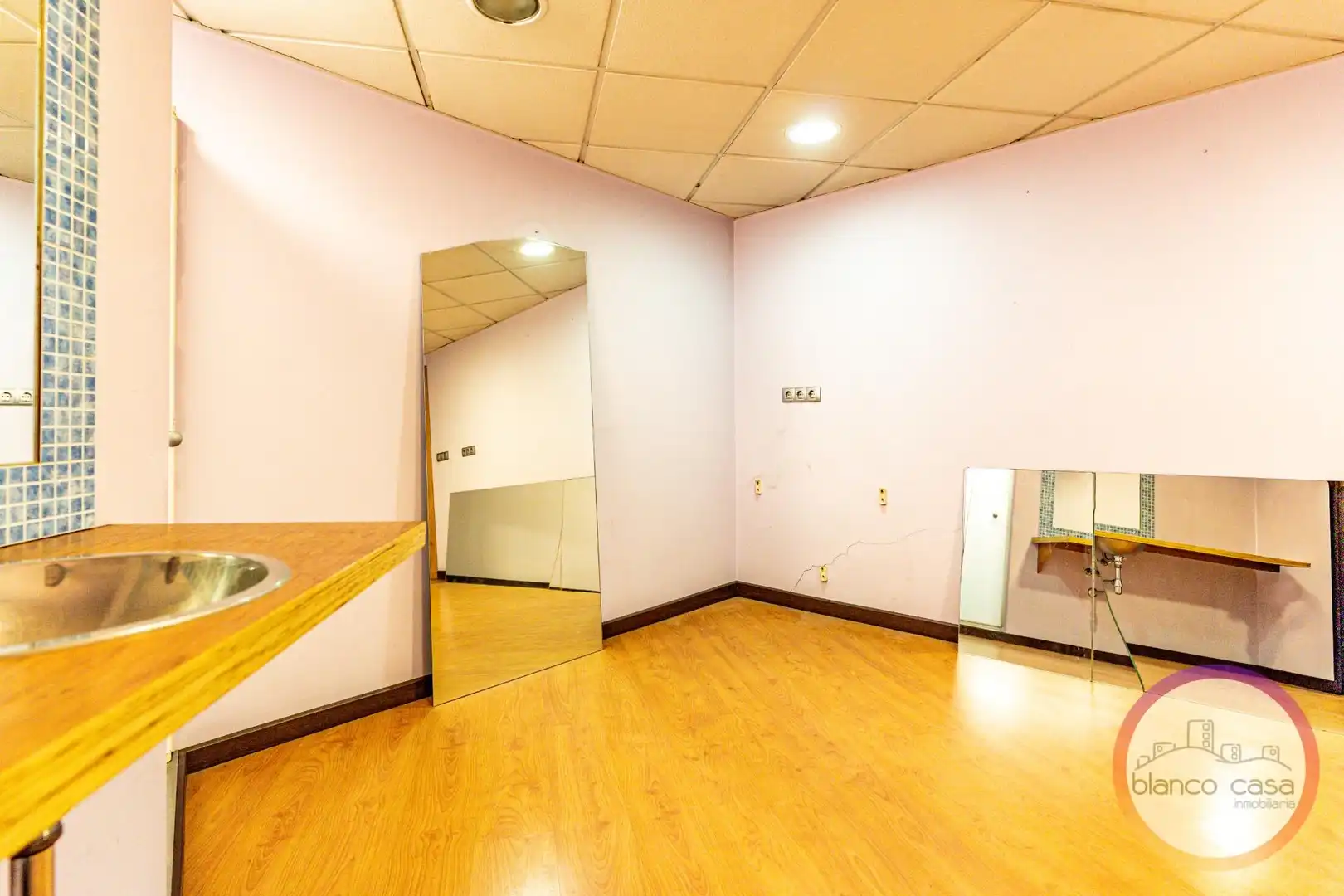 Local comercial en venda a Carballo, imagen 32