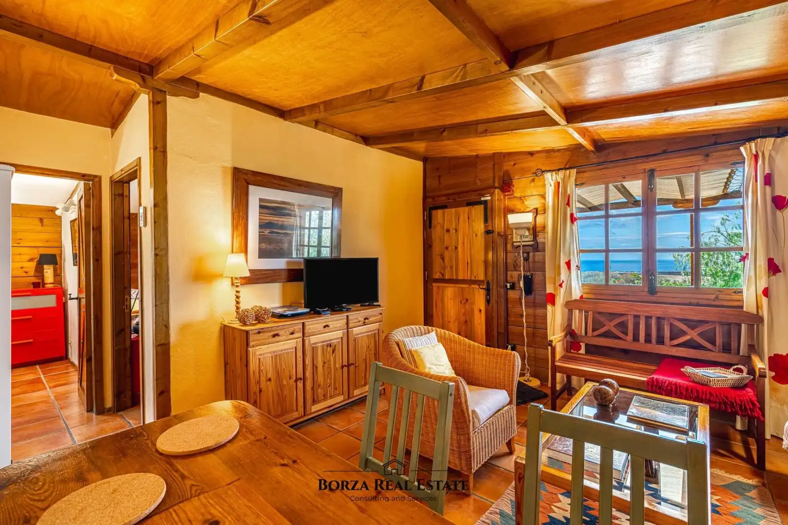 Sala de estar de Finca rústica de alquiler en Granadilla de Abona con Aire acondicionado, Jardín privado y Terraza