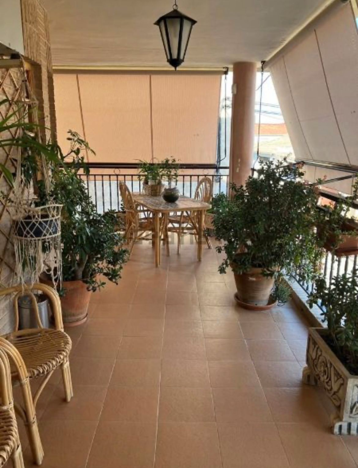 Terraza de Casa adosada en venta en El Pinós / Pinoso con Jardín privado, Terraza y Amueblado