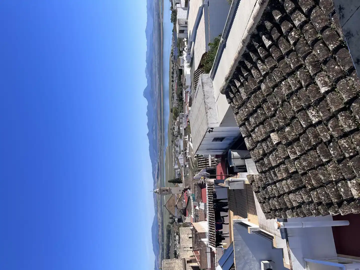 Vista exterior de Casa adosada en venda en Bornos amb Aire condicionat i Balcó