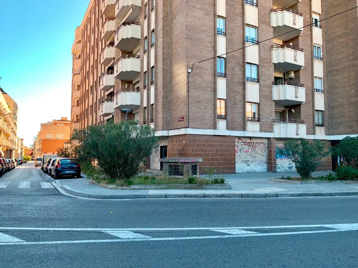 Business premises for sale in Ponent