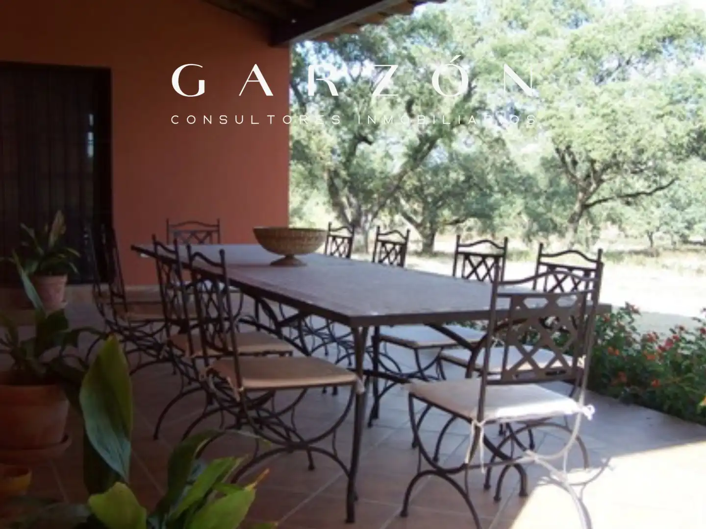 Jardín de Finca rústica en venta en El Castillo de las Guardas con Aire acondicionado, Calefacción y Jardín privado