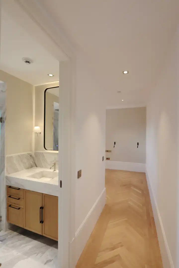 Baño de Ático en venta en Madrid con Aire acondicionado, Calefacción y Jardín privado