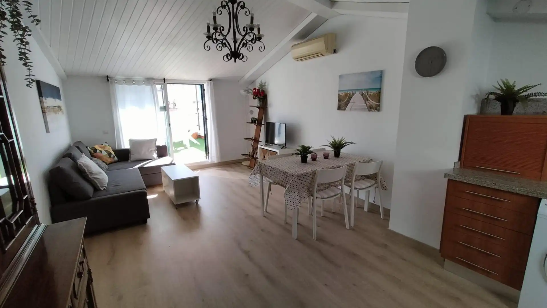 Living room of Attic for rent in Málaga  with Air Conditioner, Heating and Terrace