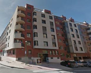 Vista exterior de Pis en venda en Burgos Capital amb Calefacció, Parquet i Terrassa