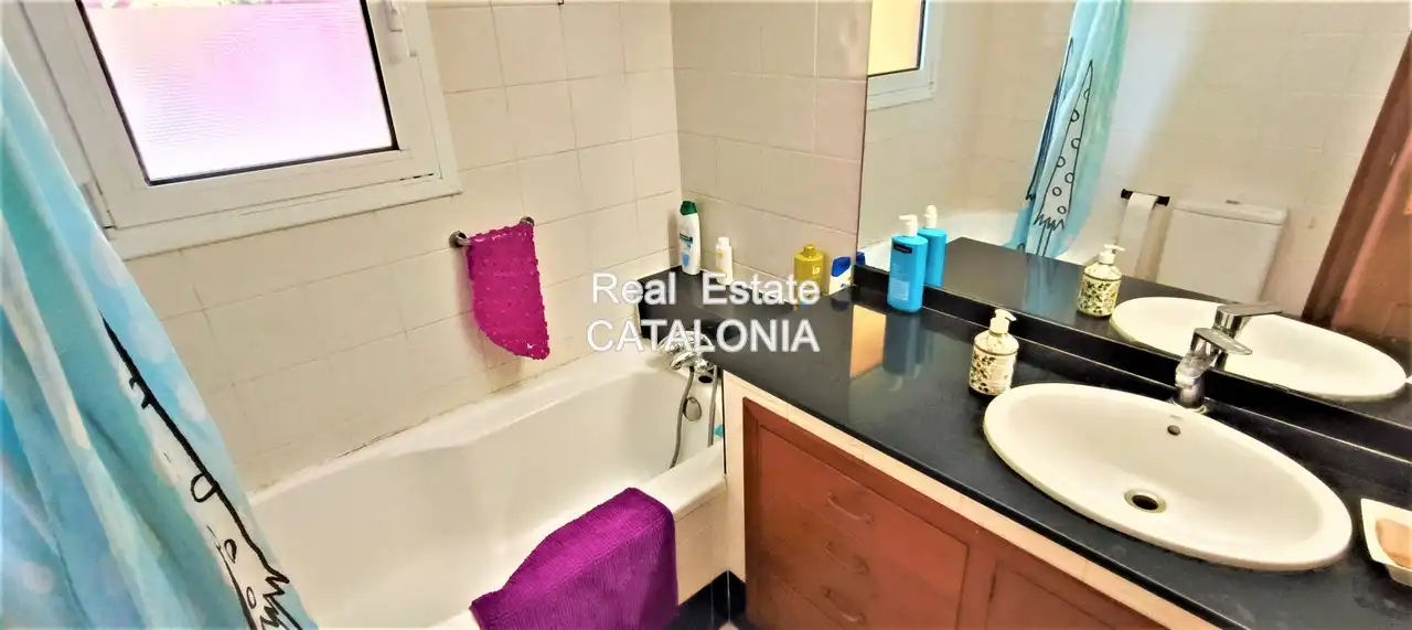 Bany de Casa o xalet en venda en Lloret de Mar amb Aire condicionat, Calefacció i Jardí privat