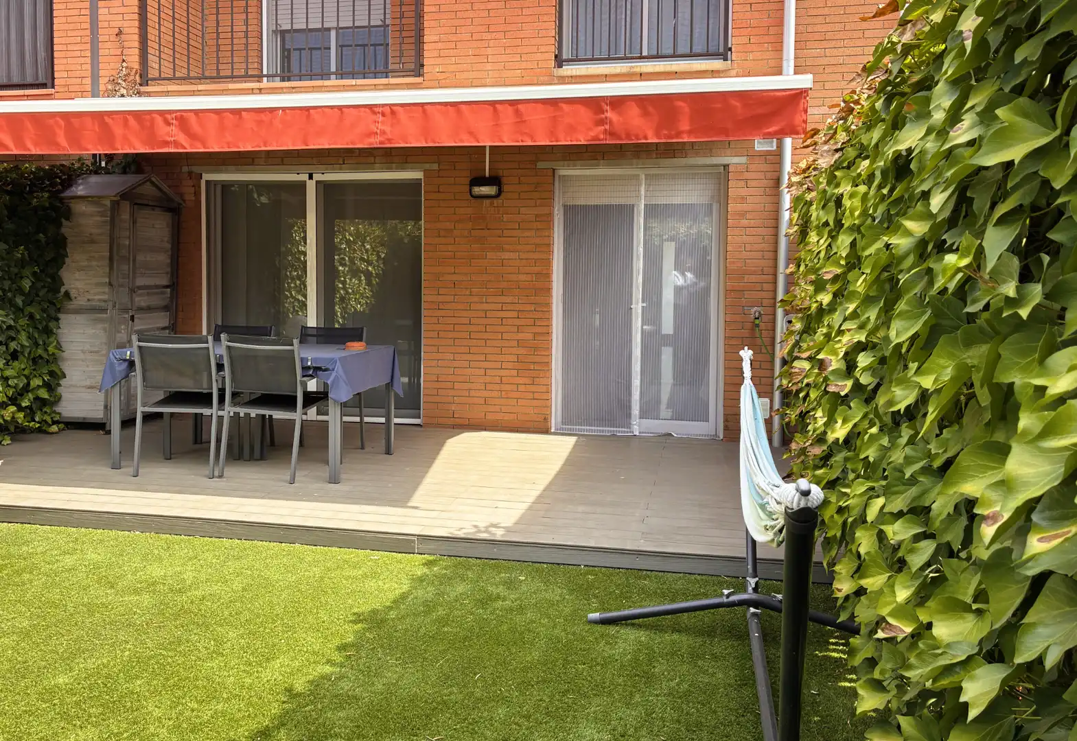 Terraza de Casa o chalet en venta en Celrà con Aire acondicionado, Calefacción y Jardín privado