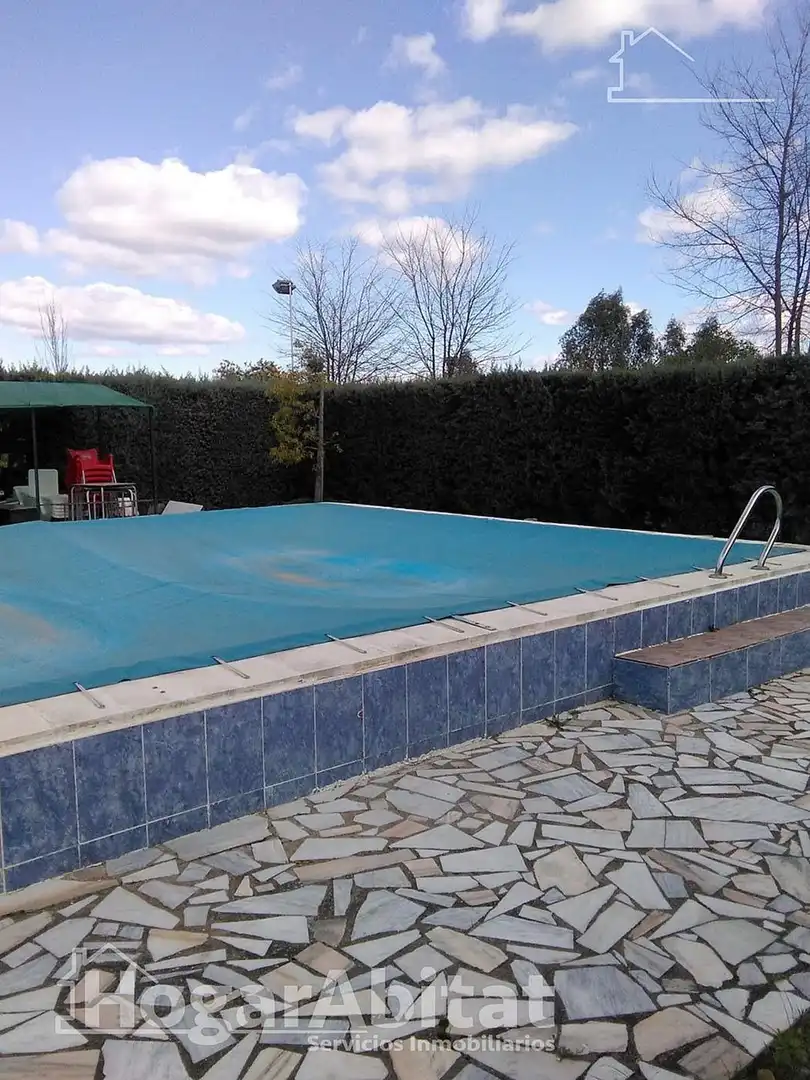 Piscina de Casa o xalet en venda en Badajoz amb Calefacció, Jardí privat i Terrassa