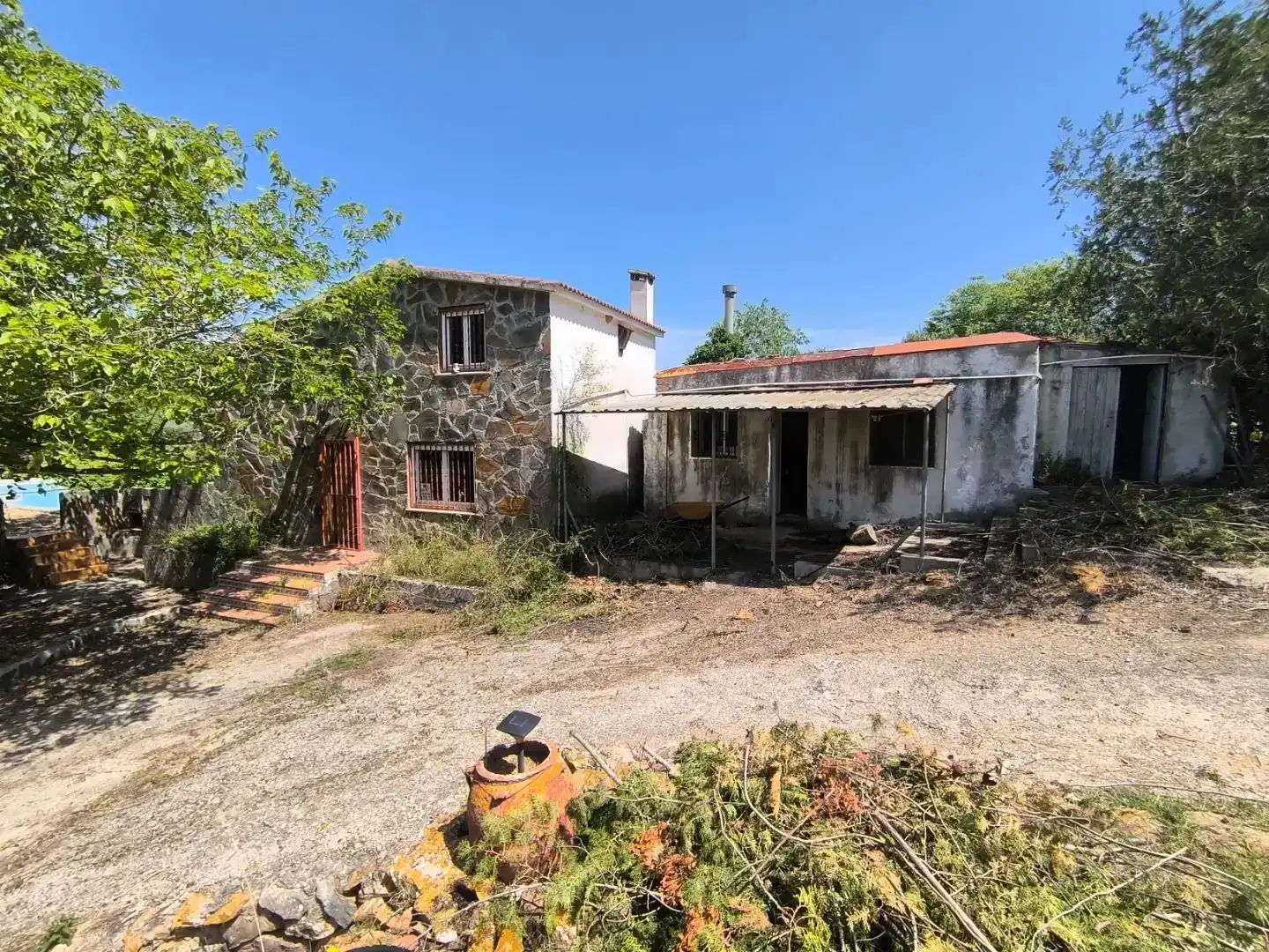Vista exterior de Finca rústica en venda en Freginals amb Piscina