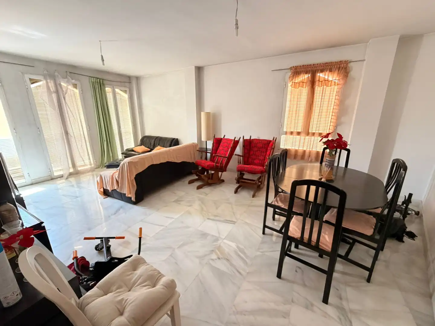 Piso con ascensor en venta en Calle Peñuelas 12
