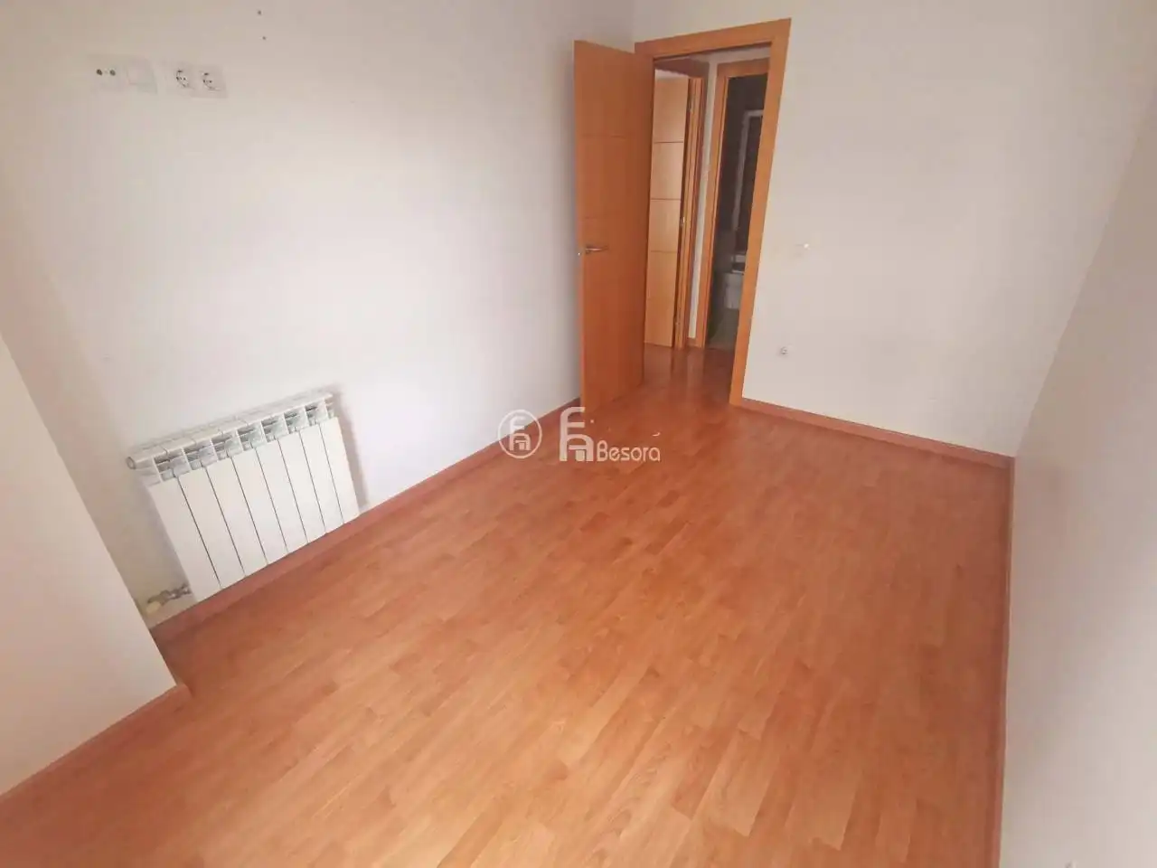 Bedroom of Flat for rent in Lleida  with Air Conditioner, Heating and Parquet flooring