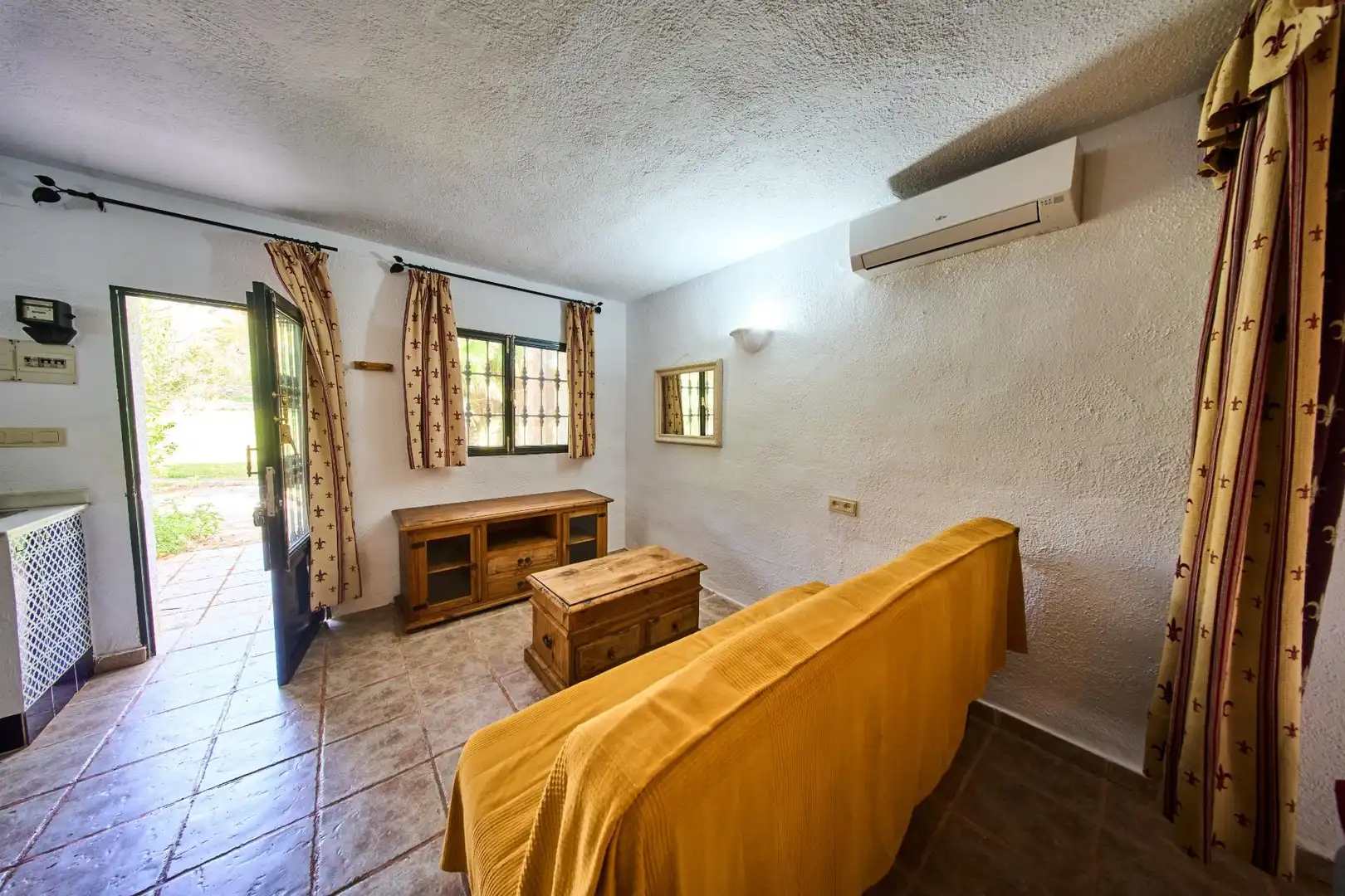 Finca rústica en venda en Órgiva amb Jardí privat, Terrassa i Moblat