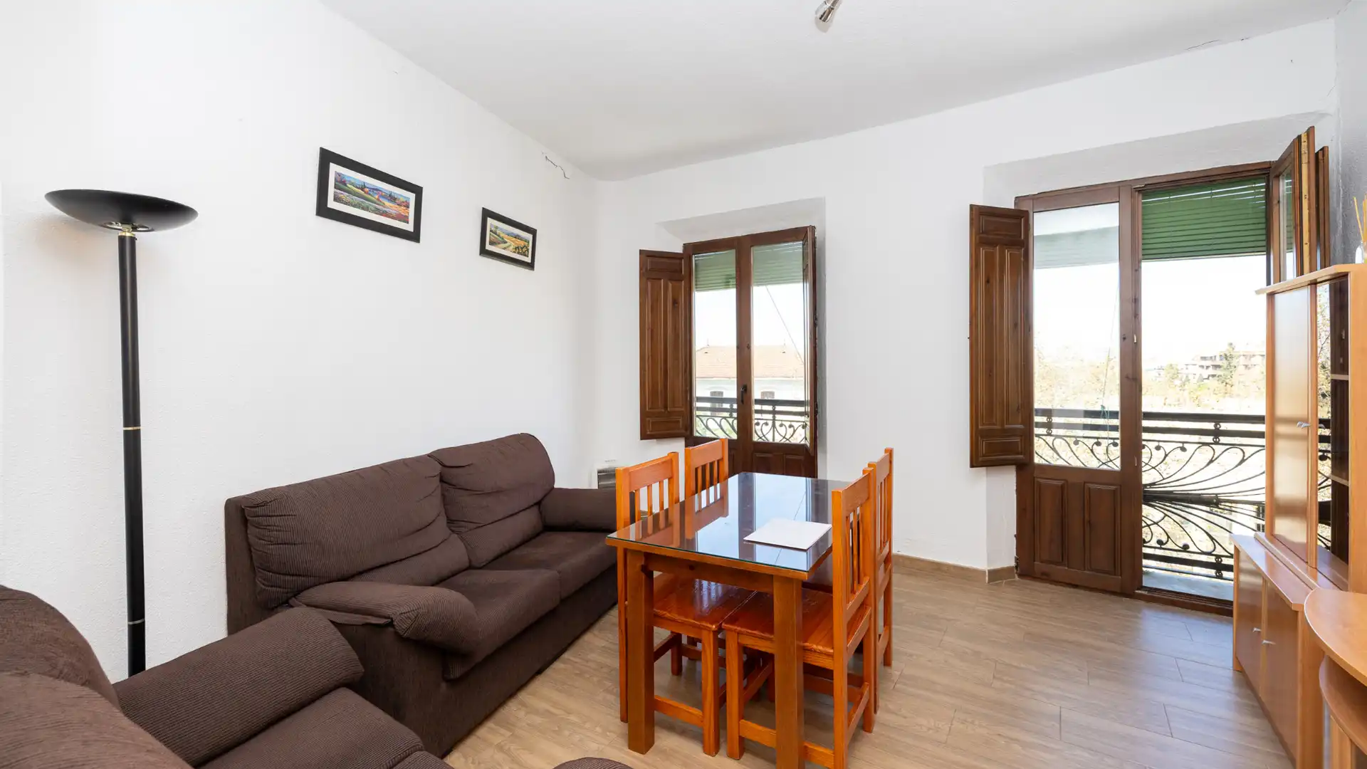 Living room of Flat for sale in  Granada Capital