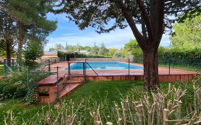 Swimming pool of Flat for sale in Guadalix de la Sierra  with Terrace