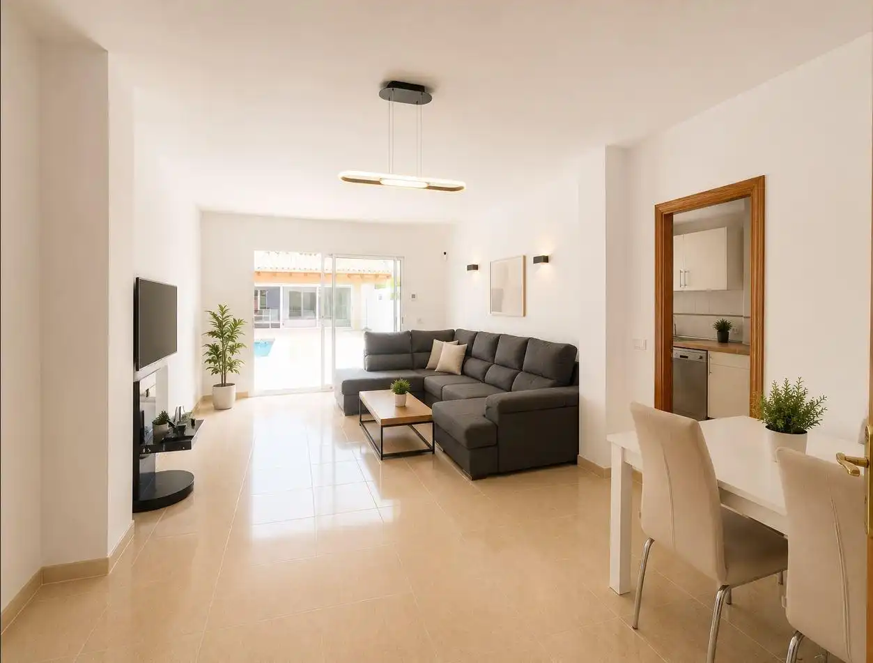 Wohnzimmer von Erdgeschoss zur Miete in Llubí