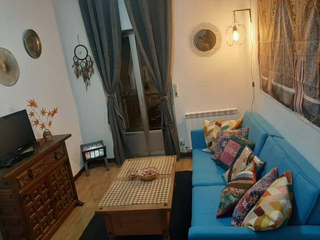 Piso en Alquiler en Salesas