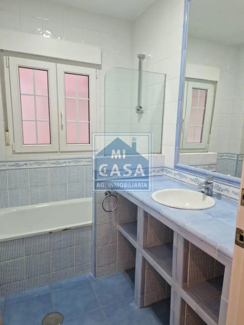 Baño de Piso de alquiler en Mérida con Aire acondicionado y Calefacción