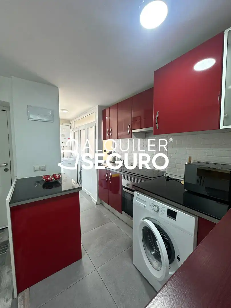 Kitchen of Flat for rent in Madrid  with Air Conditioner, Heating and Furnished
