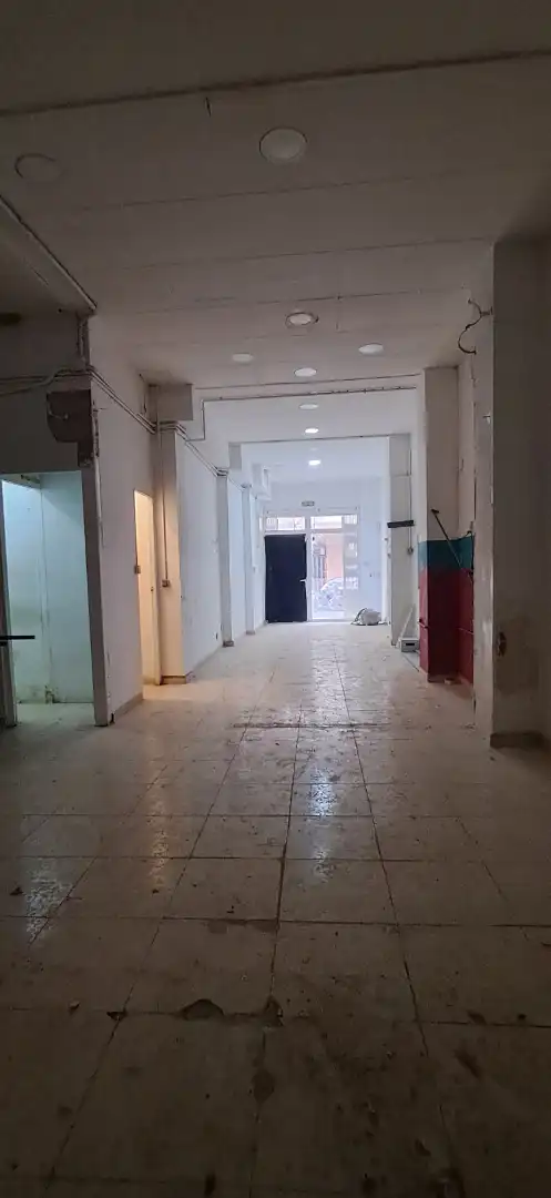 Business premises for sale in Carrer de la Florida, imagen 5