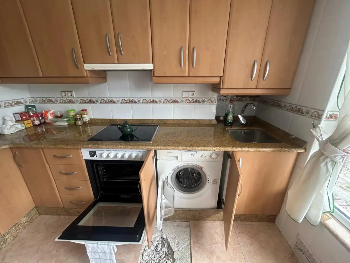 Kitchen of Flat for rent in Torrelavega   with Heating
