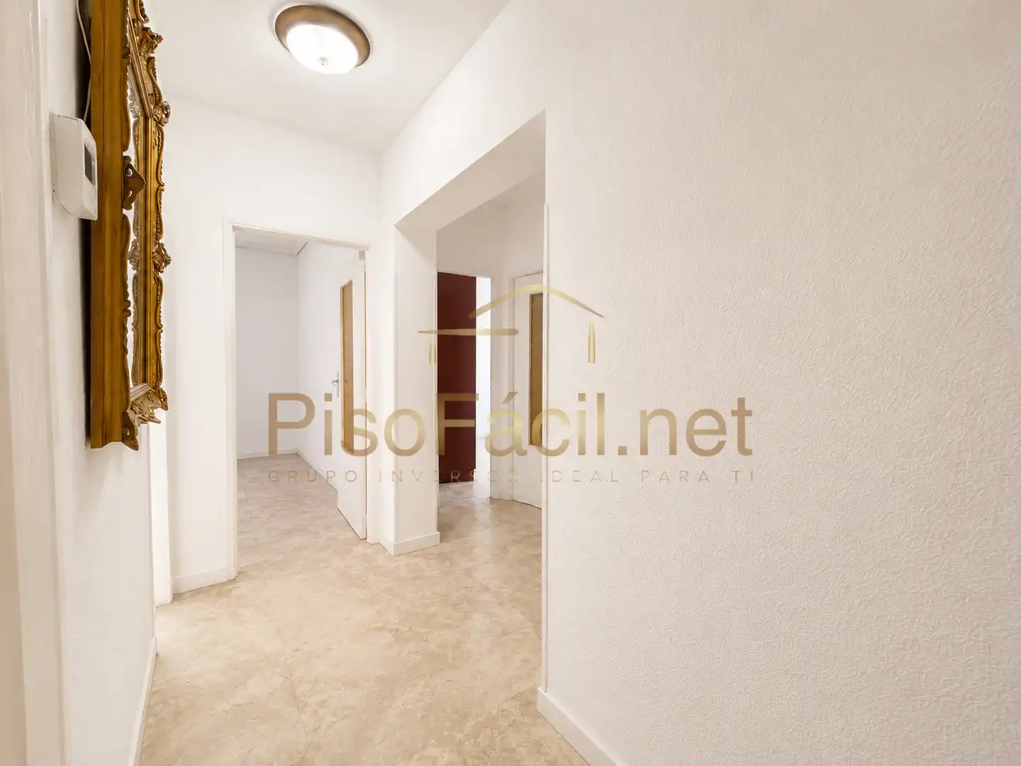 Piso en venta en Madrid con Calefacción, Terraza y Alarma