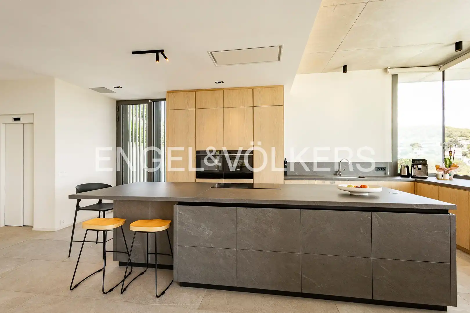 Kitchen of Houses for rent in Sitges  with Air Conditioner, Heating and Private garden